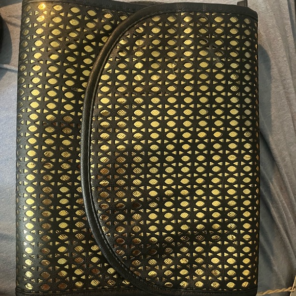 Kestrel Black & Gold Jewelry Travel/ To- Go Clutch - Picture 2 of 11